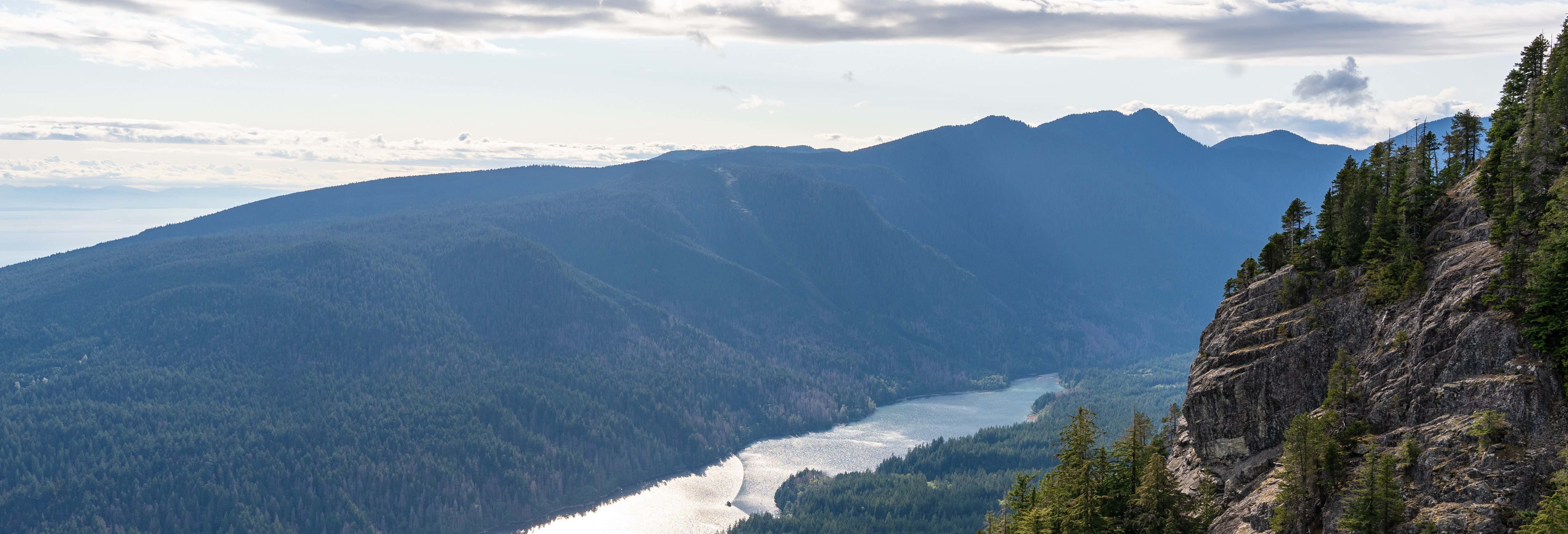 Grouse Mountain Hike + Lynn Canyon Park Suspension Bridge