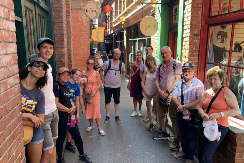 Victoria Free Walking Tour