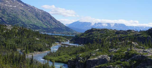 Trekking a Miles Canyon