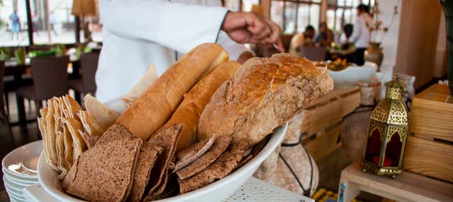 Biglietti per Al Majles Resort