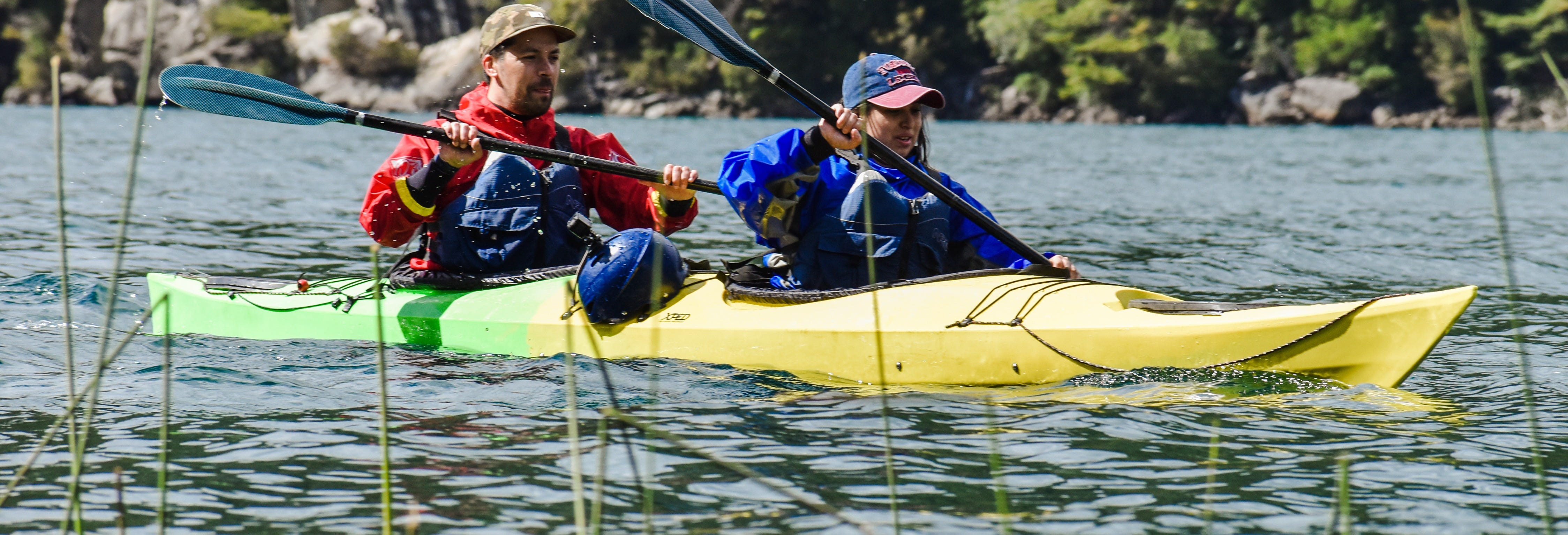 Kayaking on Espolón Lake