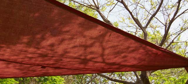 Nottata nel campeggio sospeso dell'Oasi di Pica