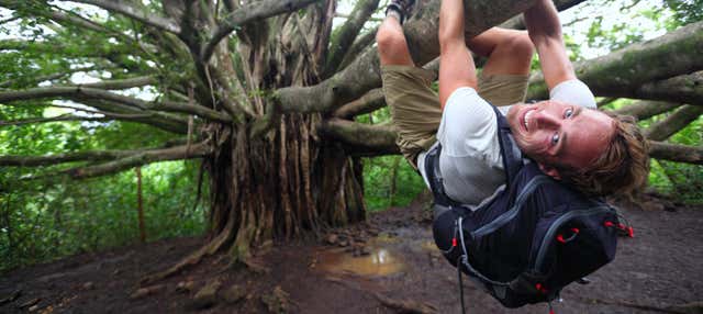 Discesa in corda doppia e arrampicata all'oasi di Pica