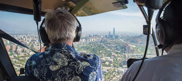 Giro in elicottero a Santiago del Cile