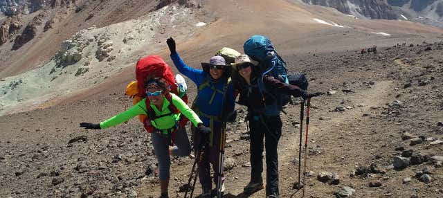 Percorso di trekking di 2 giorni a La Parva