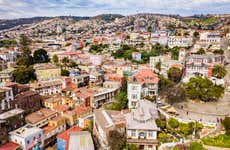 Contrasts of Valparaiso Tour