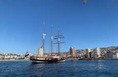 Valparaíso Guided Tour + Boat Ride