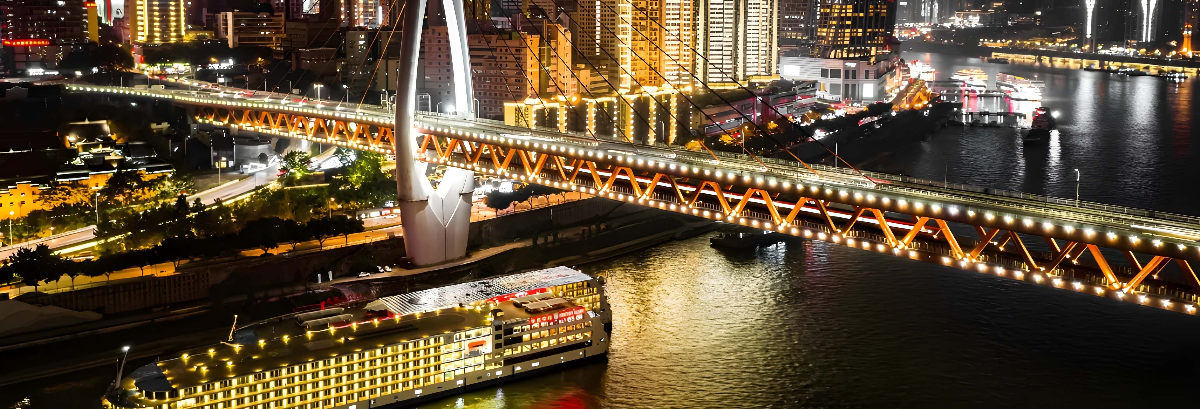Crociera serale a Chongqing