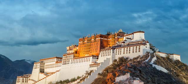 Circuito di 7 giorni da Lhasa fino al confine con il Nepal