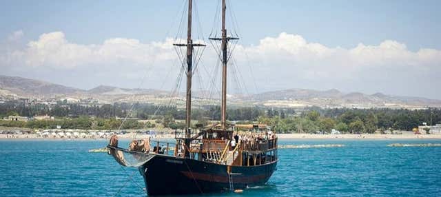Giro in nave pirata a Pafo