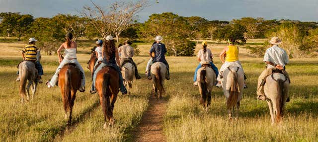 Passeggiata a cavallo privata sui monti Guadalupe e Monserrate