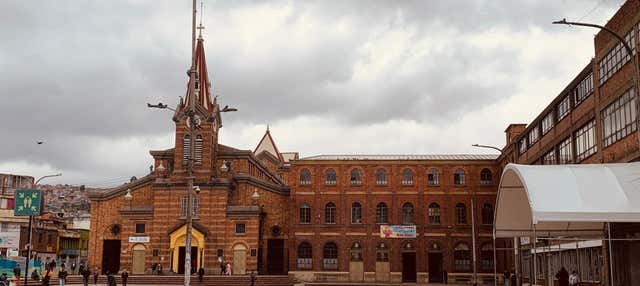 Tour del Santuario del Divino Niño e Plaza 20 de Julio