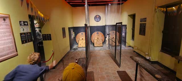 Tour privato del tejo e della birra a Bogotá