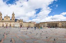 Visita guiada por Bogotá + Teléferico a Monserrate