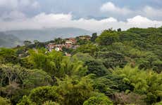 Farallones de Cali & El Topacio Day Trip