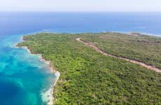 Diving in Sunken Boats in Baru