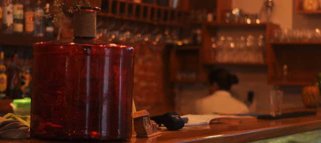 Jantar em um restaurante do centro histórico