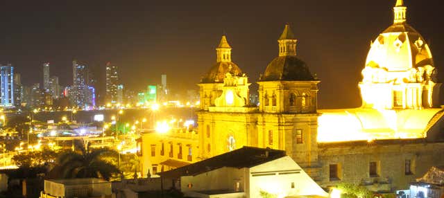 Rooftop Bar Tour of Cartagena 