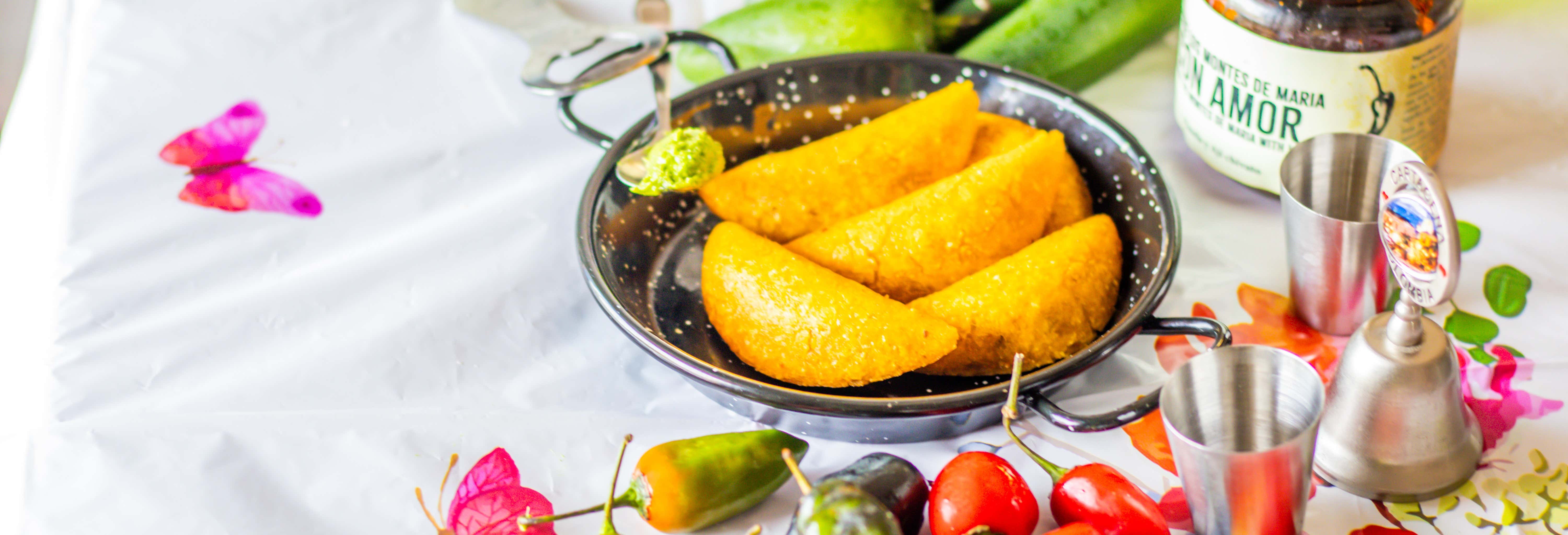Street Food Tasting in Cartagena