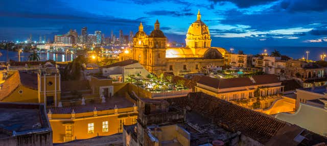 Tour nocturno por Cartagena con cena