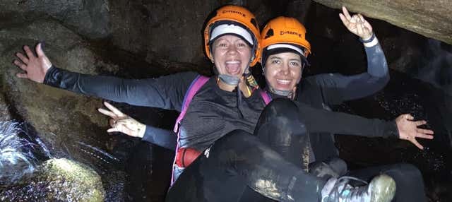 Escursione alle grotte di Cacique Guatapé