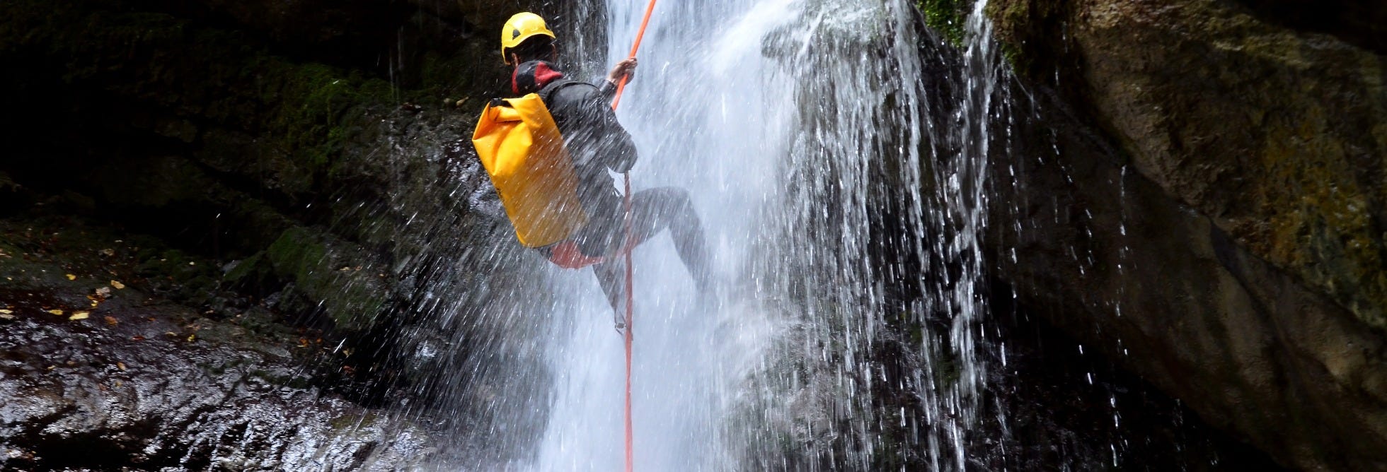 Abseiling in the Secreto Canyon & Mohán Cave