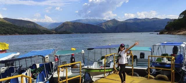 Tour della diga di Prado in barca