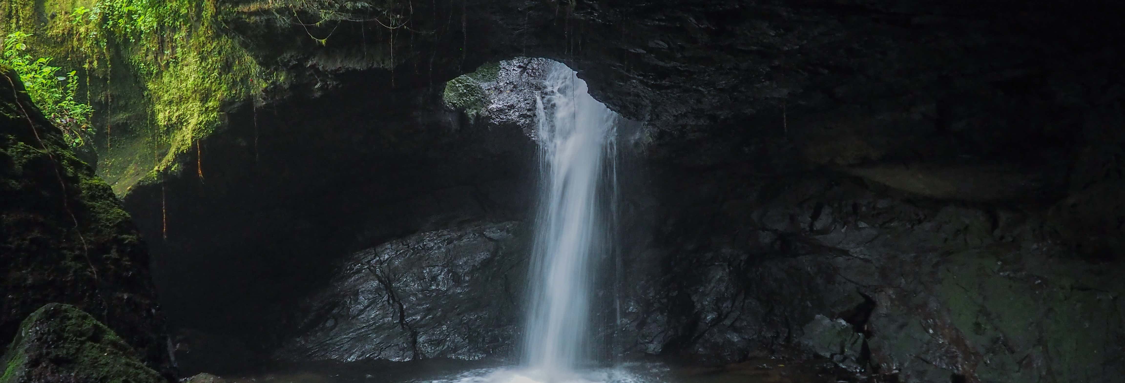 Tour della Riserva naturale Cueva del Esplendor