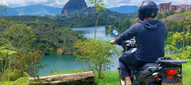 Excursión en moto desde Medellín