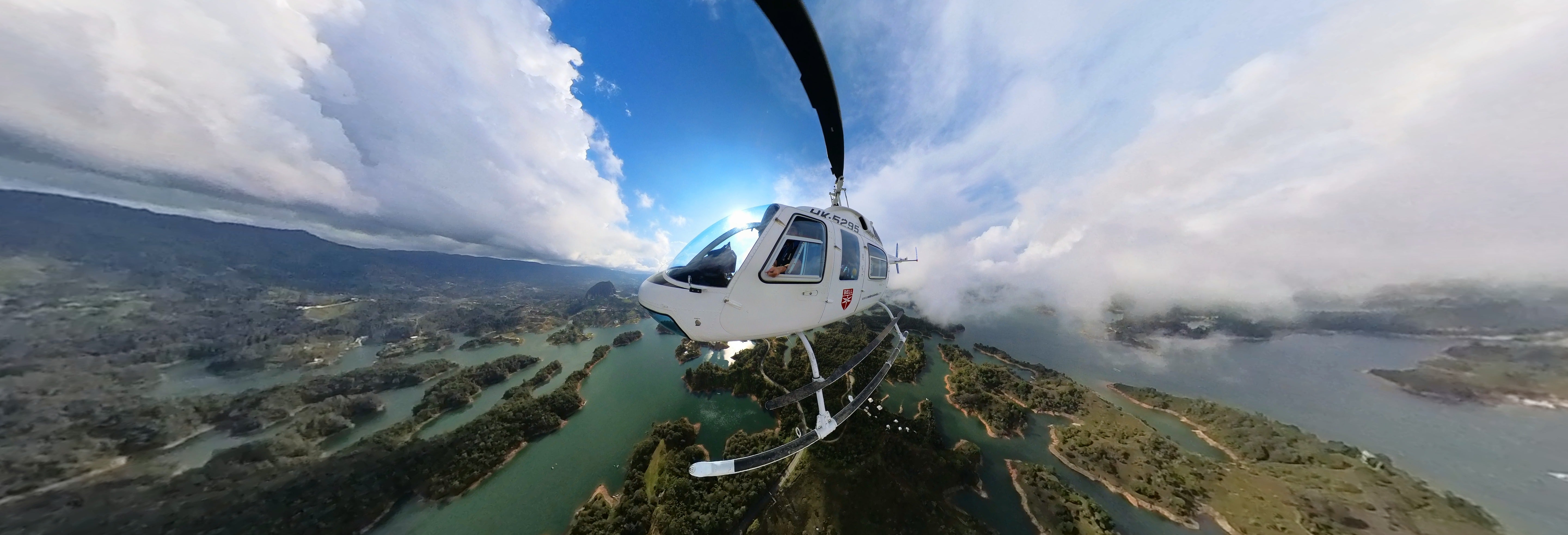 Excursão privada de helicóptero saindo de Medellín
