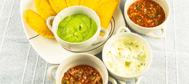 Taller de empanadas colombianas en Medellín