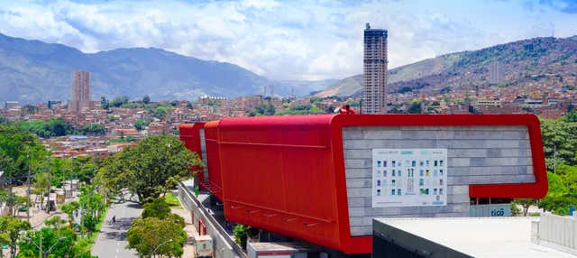 Tour por el Parque Explora y el Pueblito Paisa