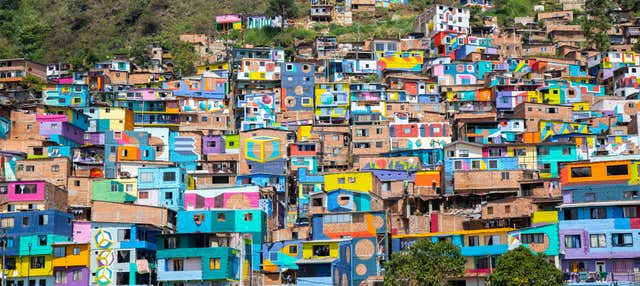 Comuna 3 Constellations Mural Tour