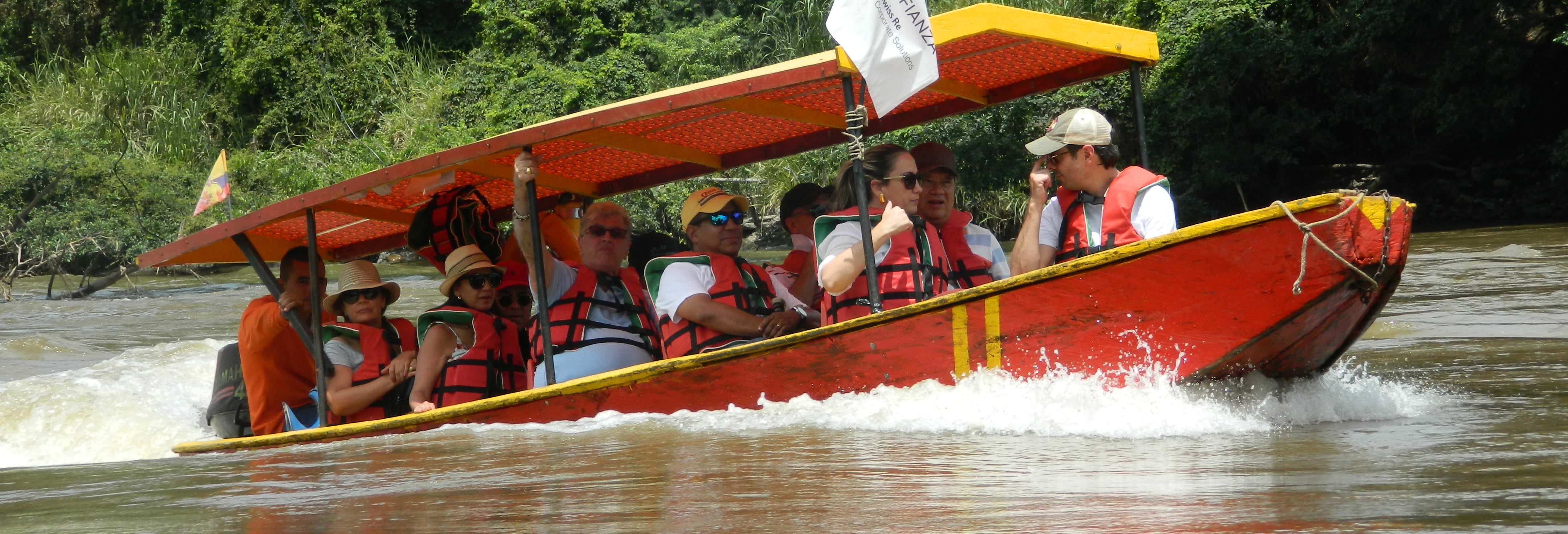 Passeio de barco pelo rio Magdalena + Degustação de Achira