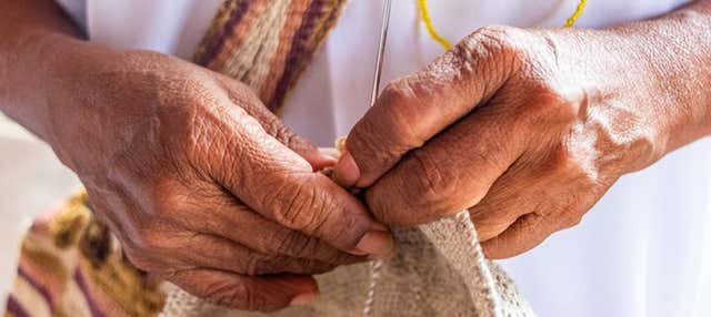 Laboratorio di zaini con una comunità indigena