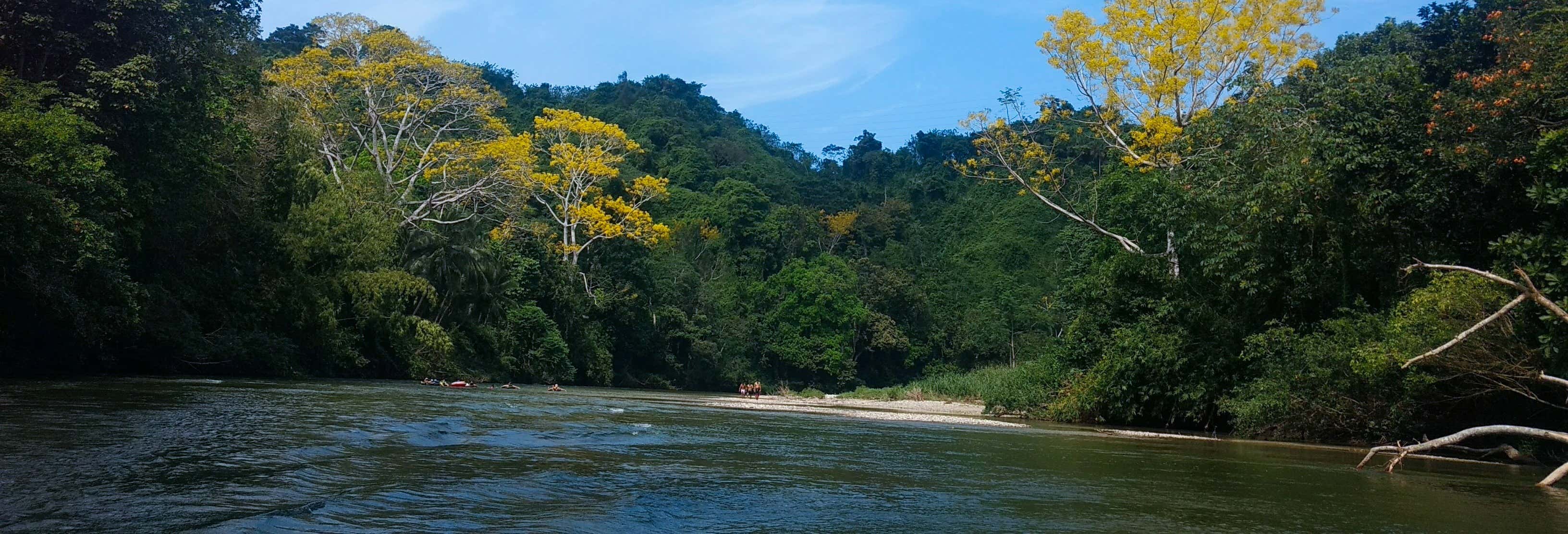 Tubing sul fiume Don Diego
