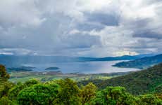Excursão à lagoa de La Cocha