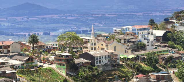 Volo privato in parapendio sul Triangolo del Caffè