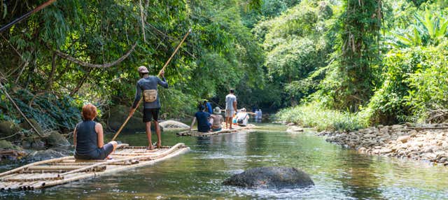 Giro in zattera di bambù a Quimbaya
