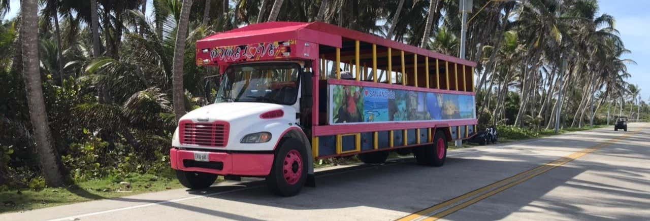 Tour panoramico dell'isola di San Andrés in chiva rumbera