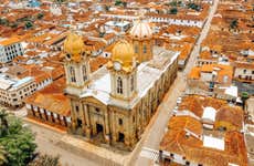 Excursão a Pinchote e Socorro