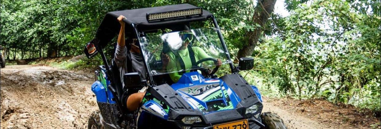 Tour di Bonda in buggy