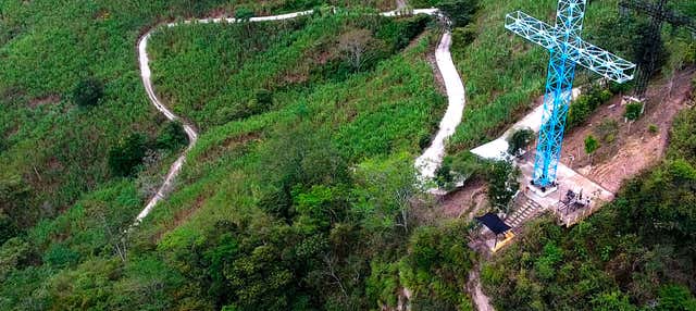 Bungee Jumping a Tobia Sky