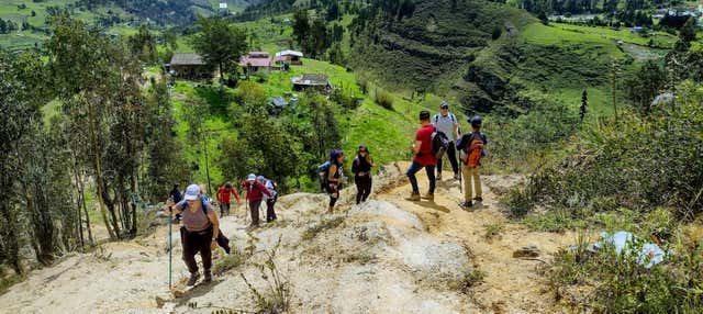 Trekking a Teguatá