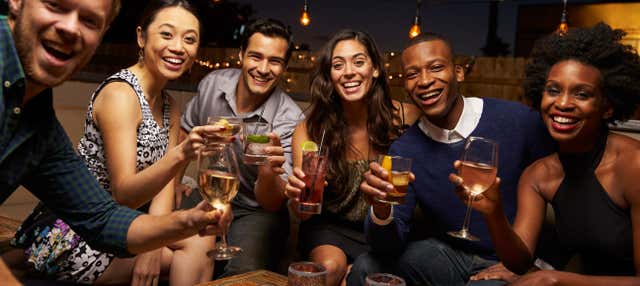 Pub crawl di Busan: tour dei locali notturni