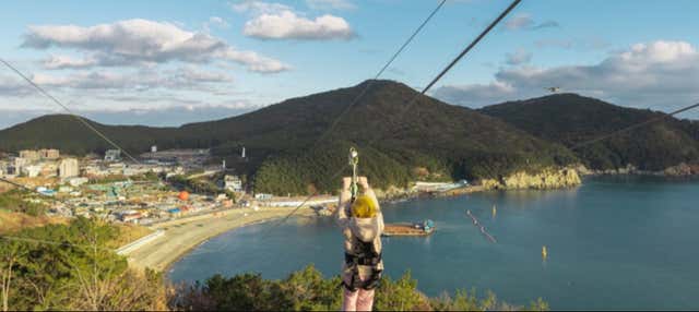 Zip line a Taejongdae