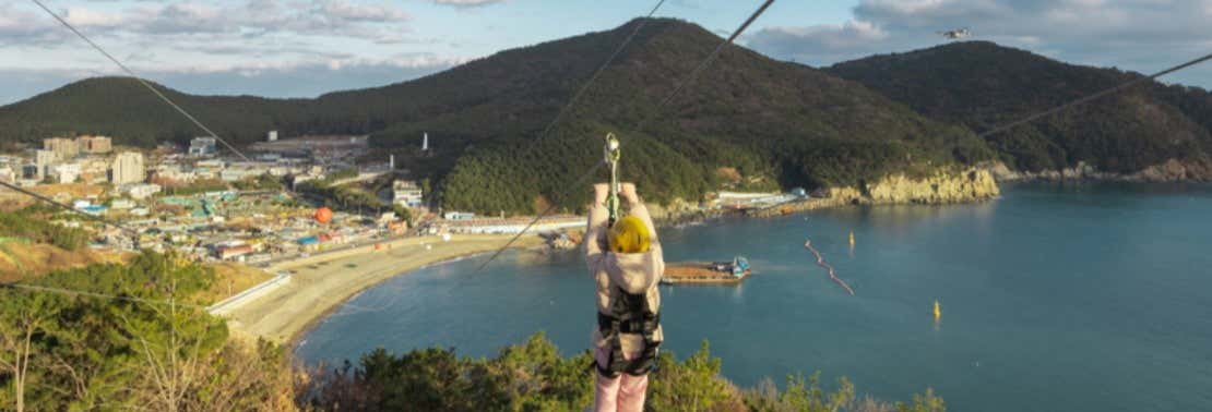 Zip line a Taejongdae