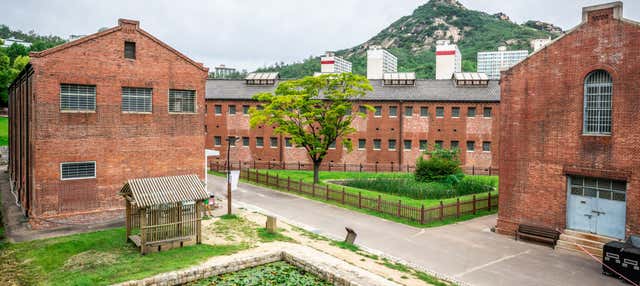 Prigione di Seodaemun, Dilkusha e Parco Tapgol