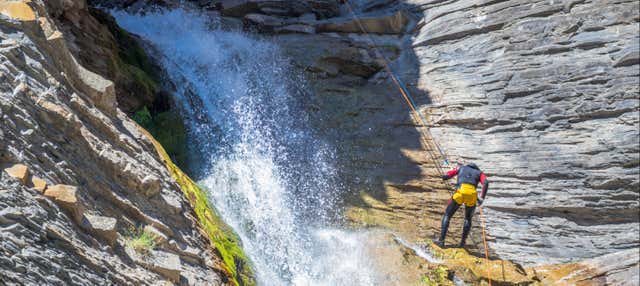 Discesa in corda doppia a La Roca Canyoning