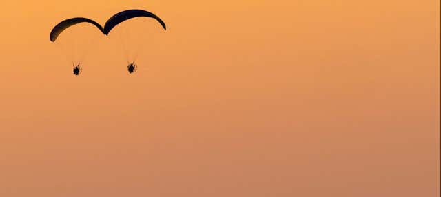 Volo nella baia di Jacó in paratrike